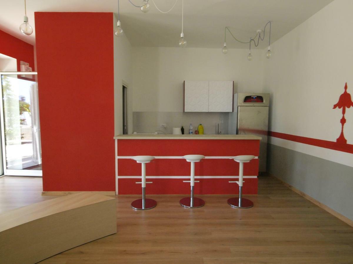 Happy Hostel For Young Polignano a Mare Extérieur photo